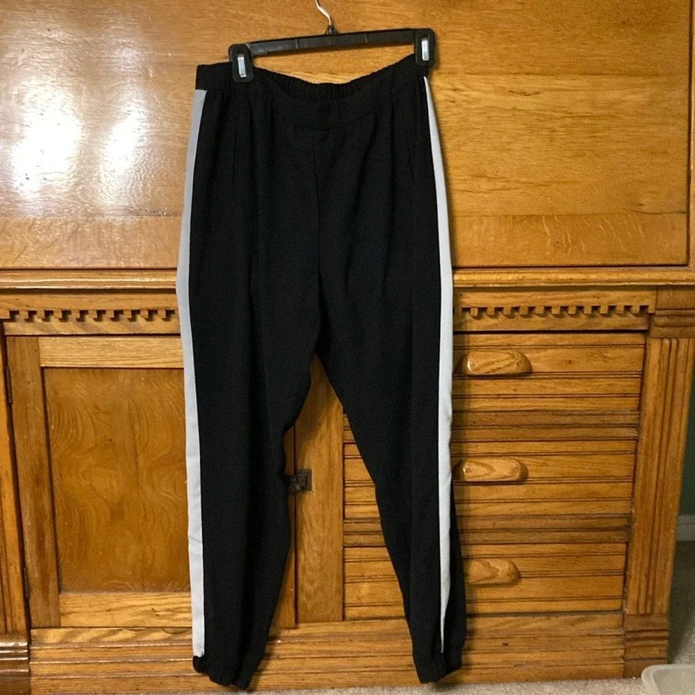 Joe B. Y2K Streetwear Athleisure Black White Side Stripe‎ Jogger Track Pants L/G